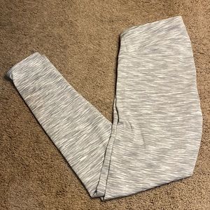 Danskin white and gray athletic leggings with small pocket